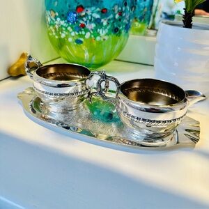 3 piece Viking Plate: Silverplated Cream/Sugar Set on beautiful tray. Vintage
